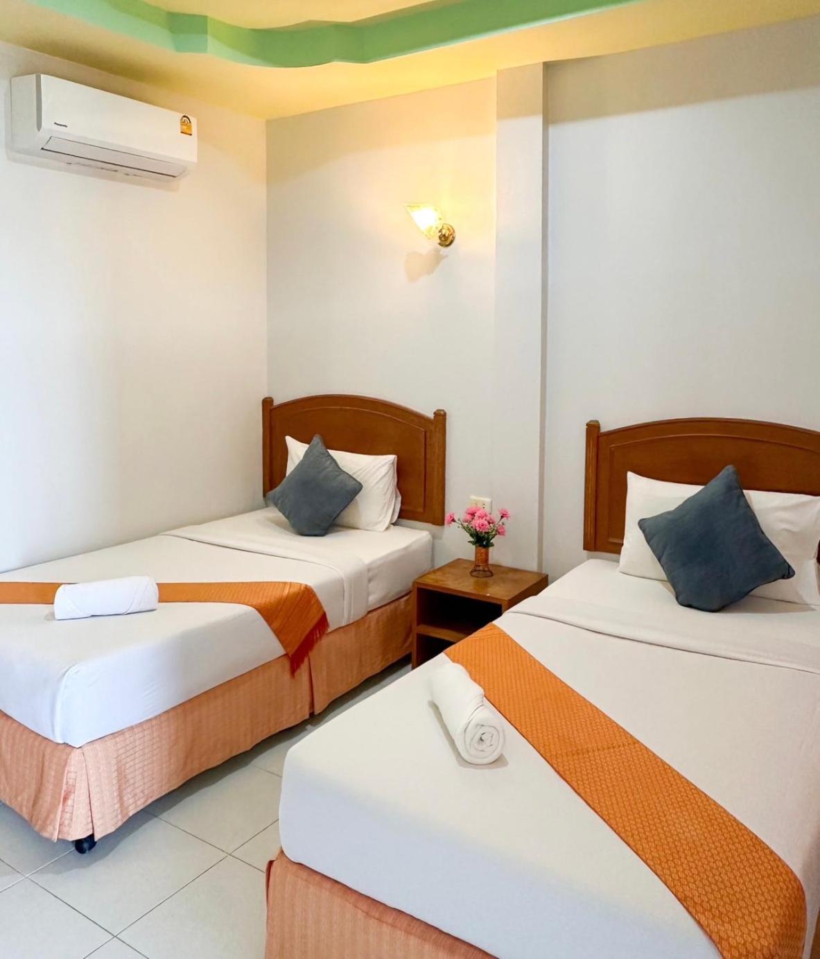 Sunsea Resort Baan Khai Esterno foto