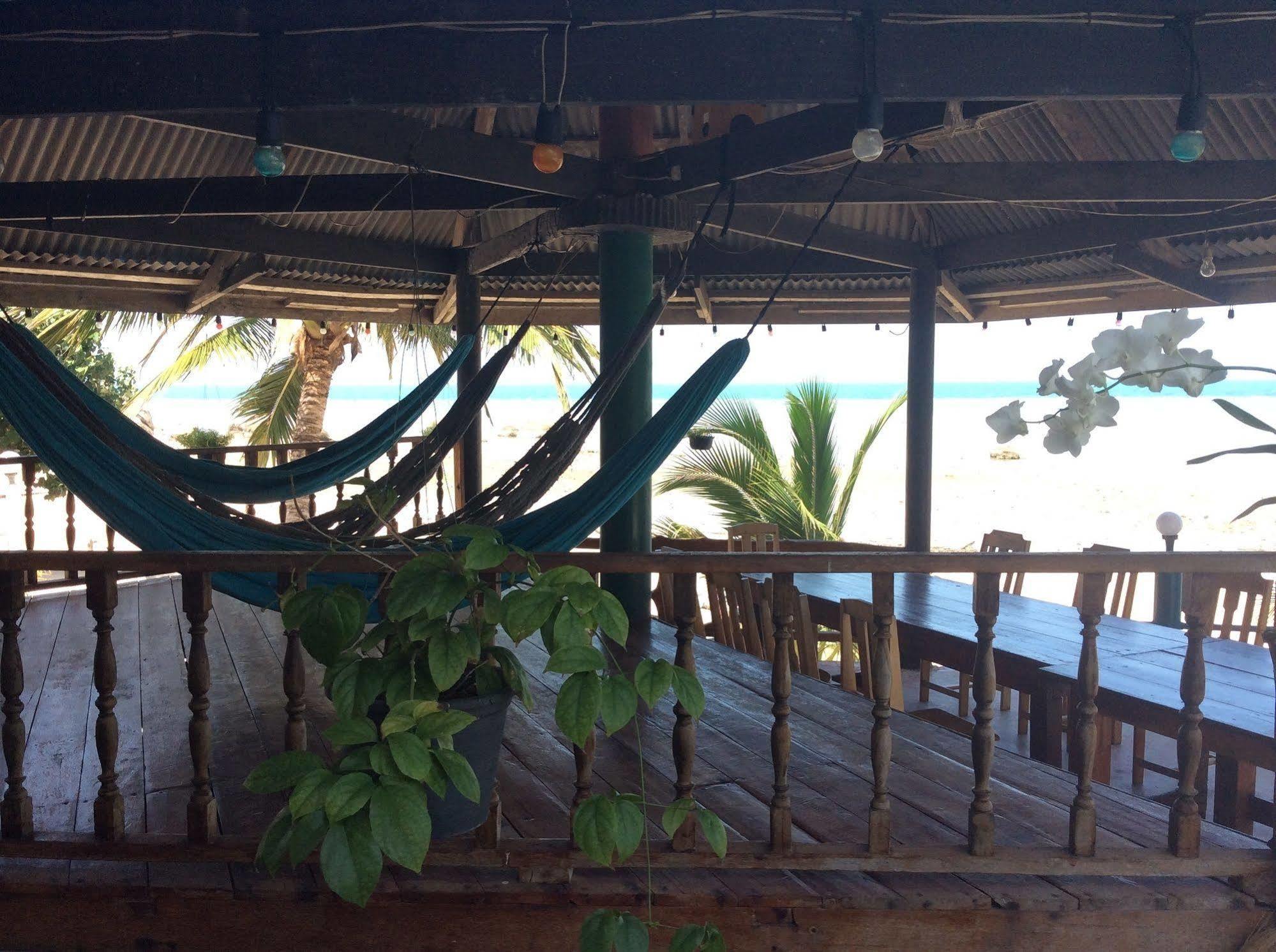 Sunsea Resort Baan Khai Esterno foto